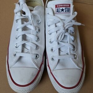 Converse All Star Low Chuck Taylor  Women's Size 9 Canvas Sneakers W7652